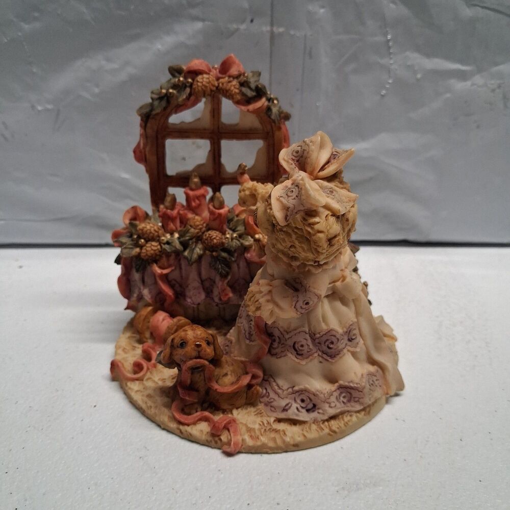 Teddy and Me Collection Resin Bear with Puppy Christmas  Figurine 1993 4.5 Tall